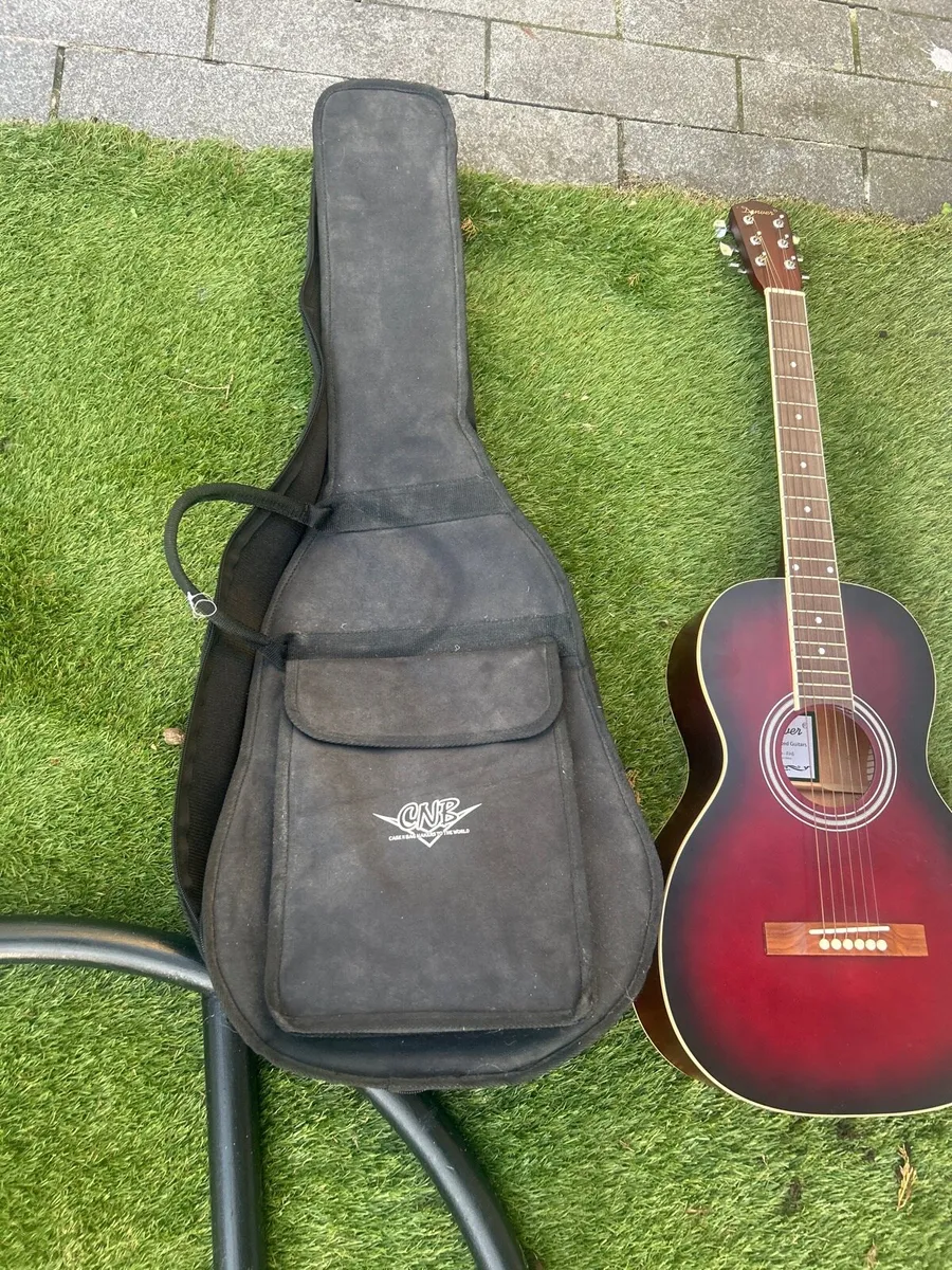 Guitar + Padded Bag - Image 3
