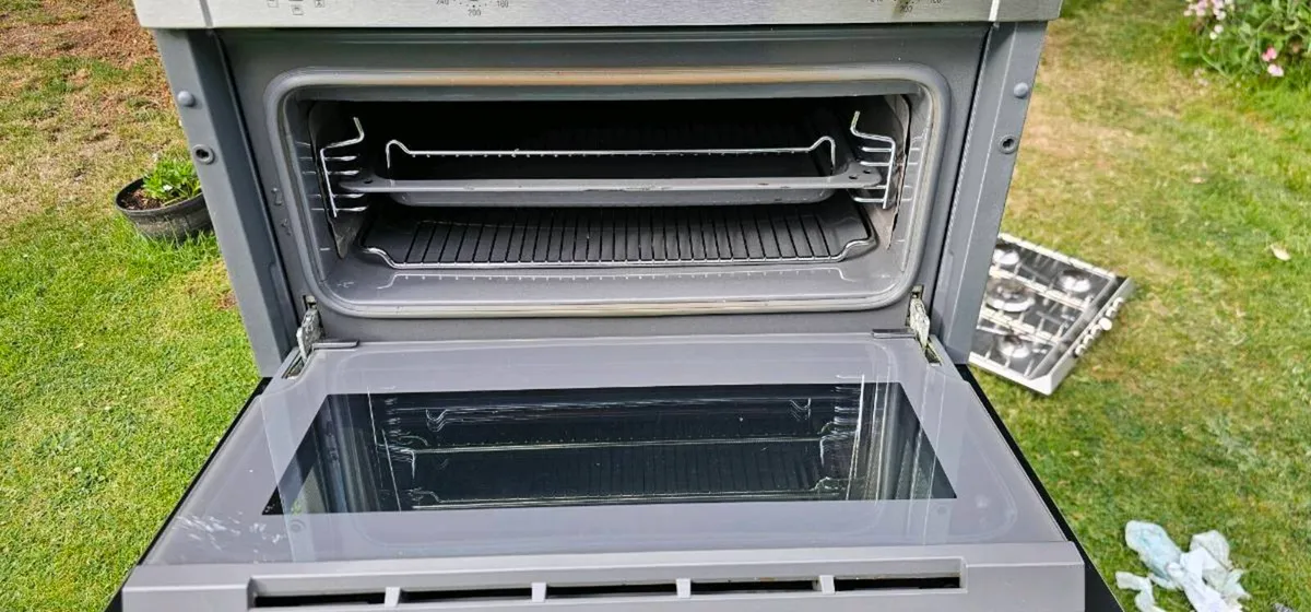 Neff double oven - Image 4