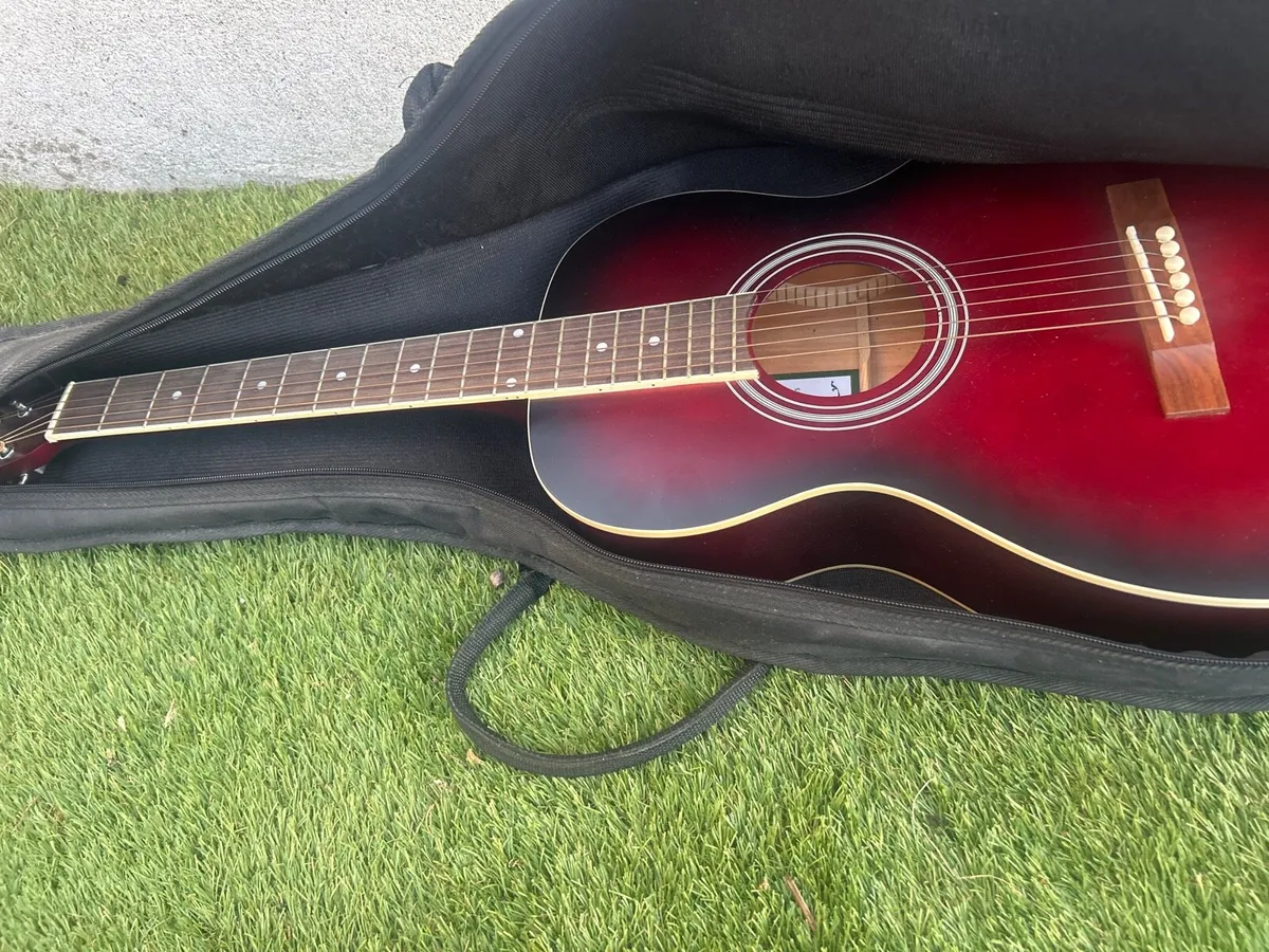Guitar + Padded Bag - Image 4
