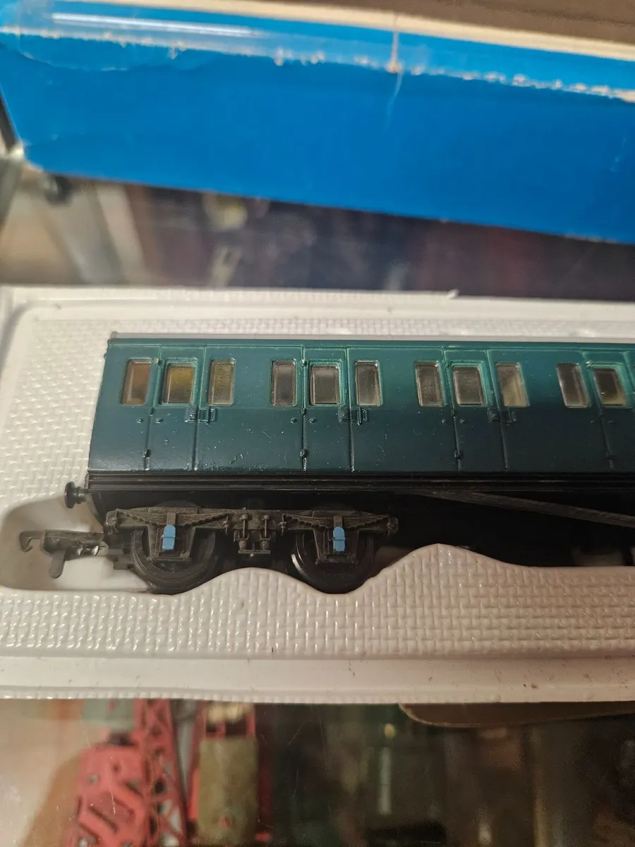 Hornby Lima OO Gauge Irish Rail Carraige - Image 2