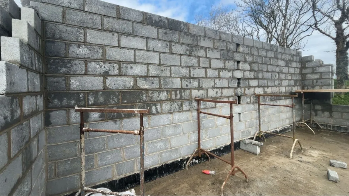 Blocklayer, bricklayer, stonemason - Image 2