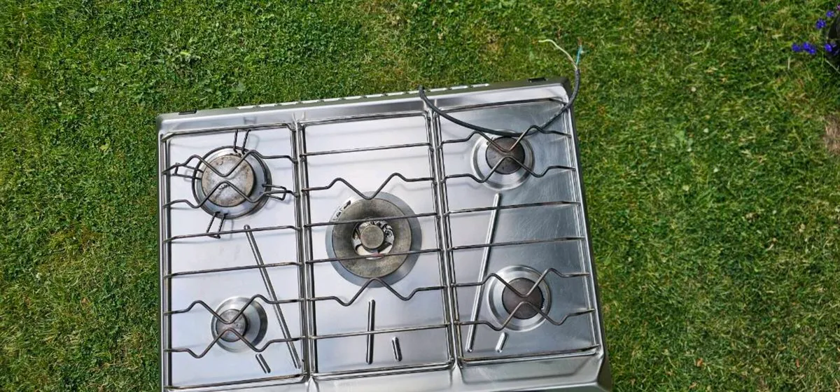 Smeg gas hob - Image 4