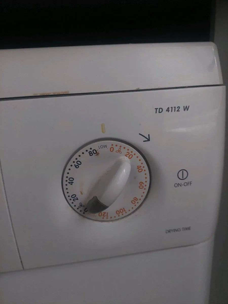 Zanussi dryer - Image 4