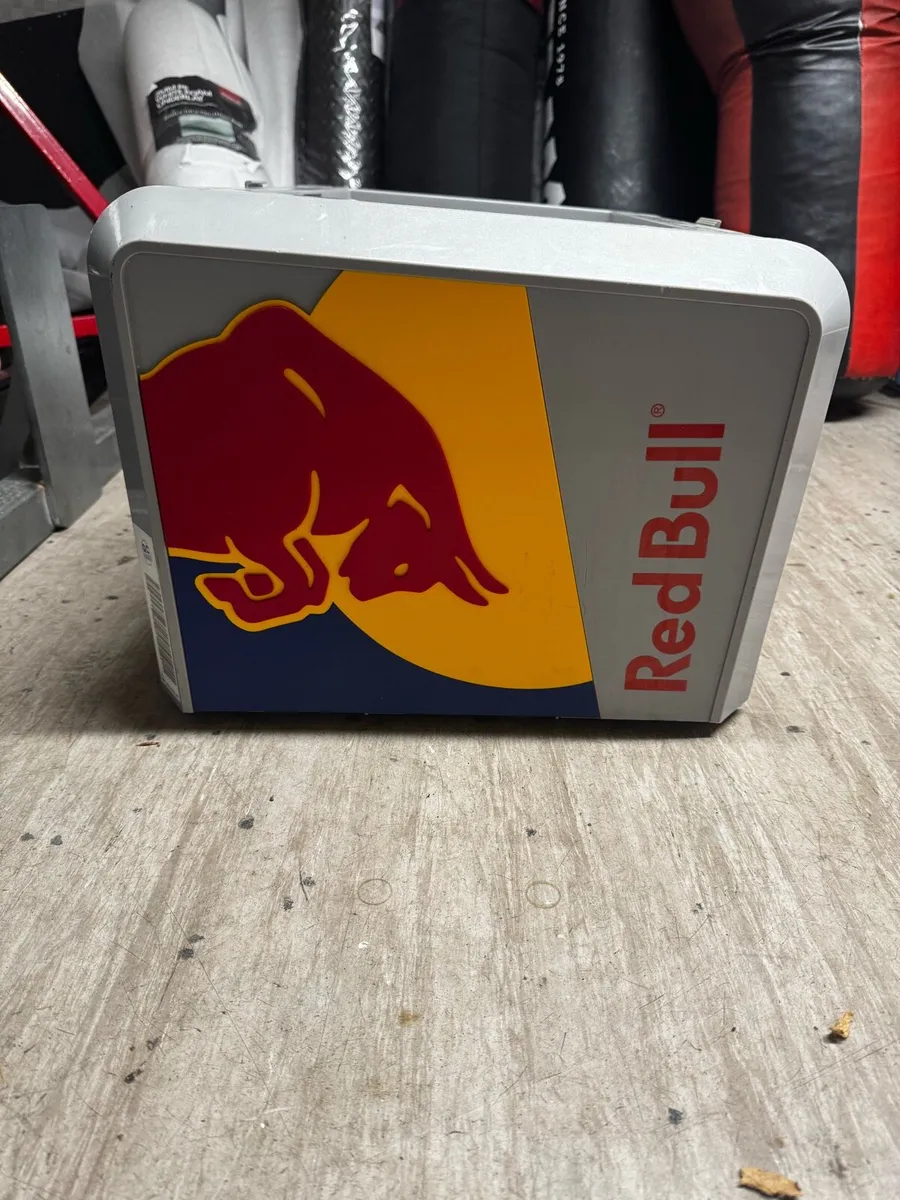 Red bull mini fridge - Image 2