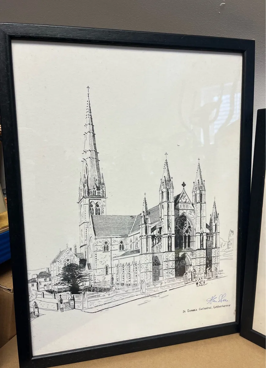 Pair of images of Letterkenny - Image 2