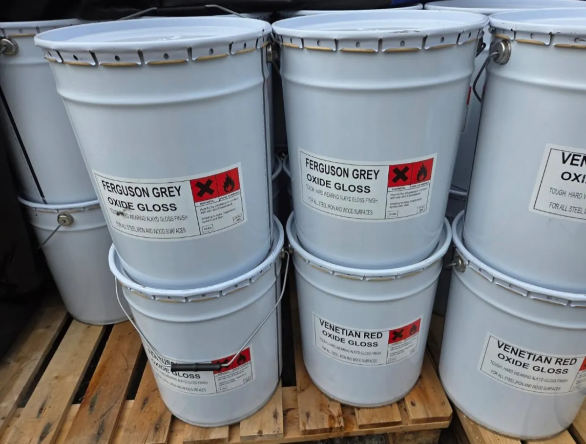 20ltr 80€ oxide paint available - Image 2