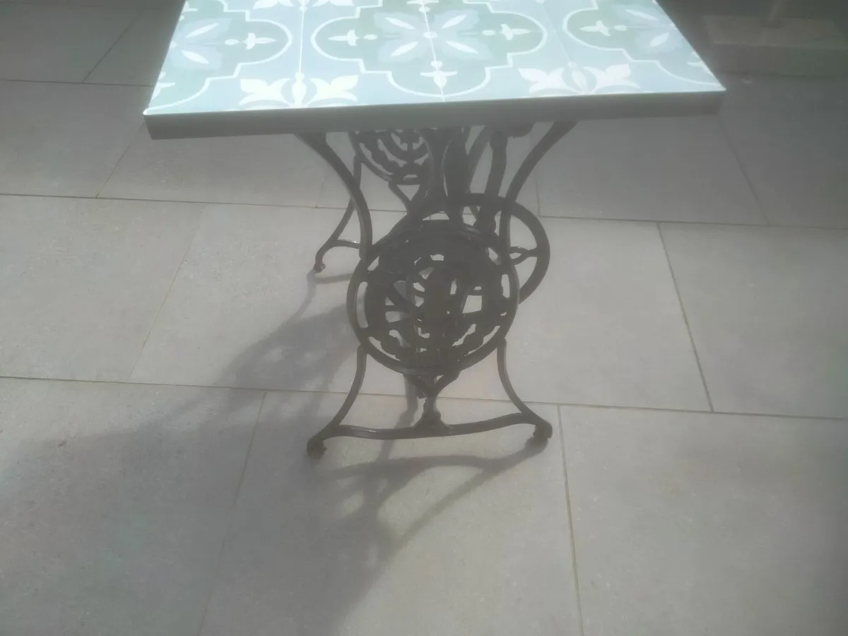 Singer Patio  Garden Table Cast Iron - Image 4
