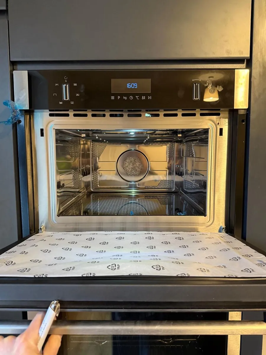 *BRAND NEW* DESIGNER Navy Kitchen +All Appliances - Image 2