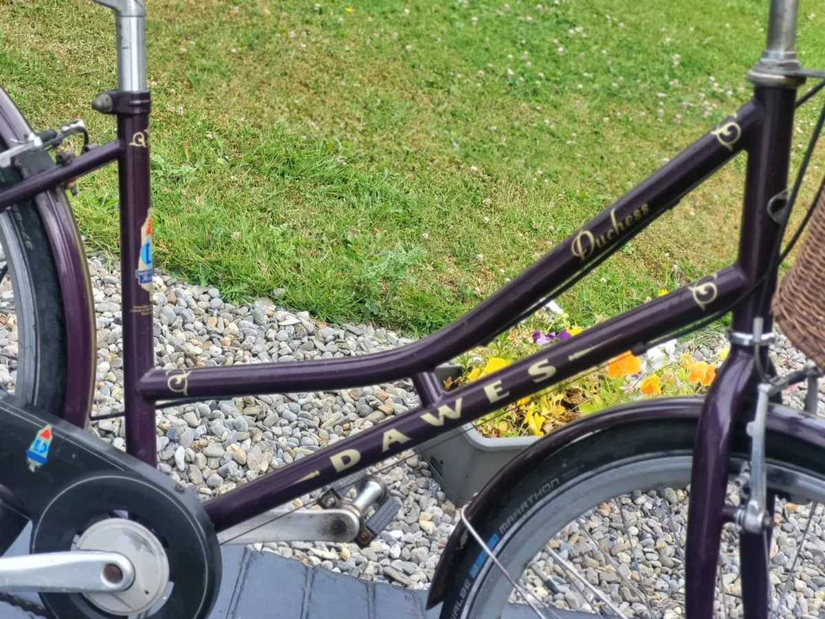 LADIES DAWES DUCHESS. NO OFFERS - Image 2