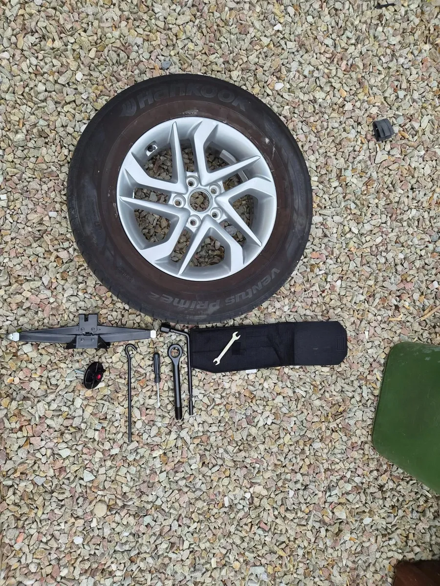 Car spare wheel wheel and kit - Image 2