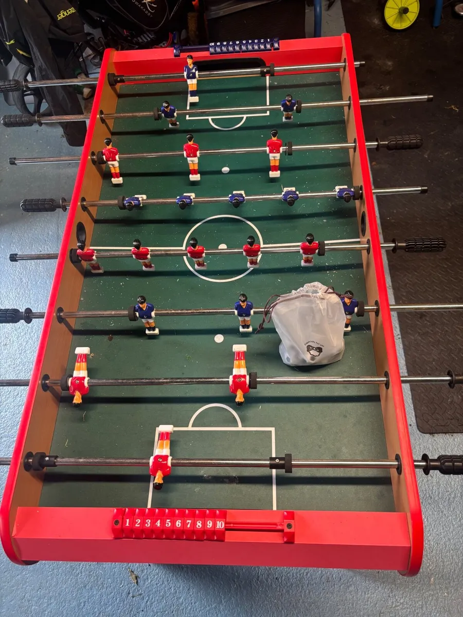 Kids football table and air hockey - Image 3