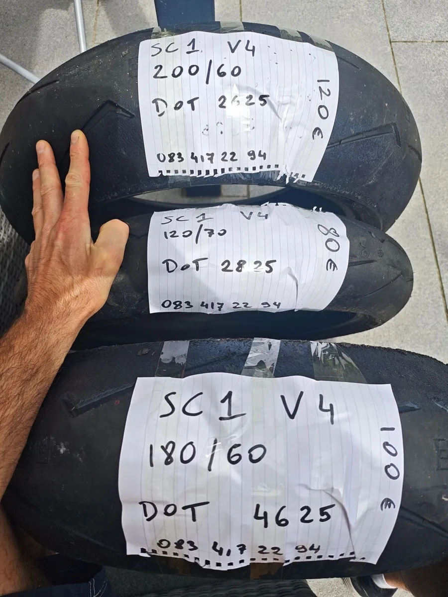 Motorcycle tyres race tyres - Image 3