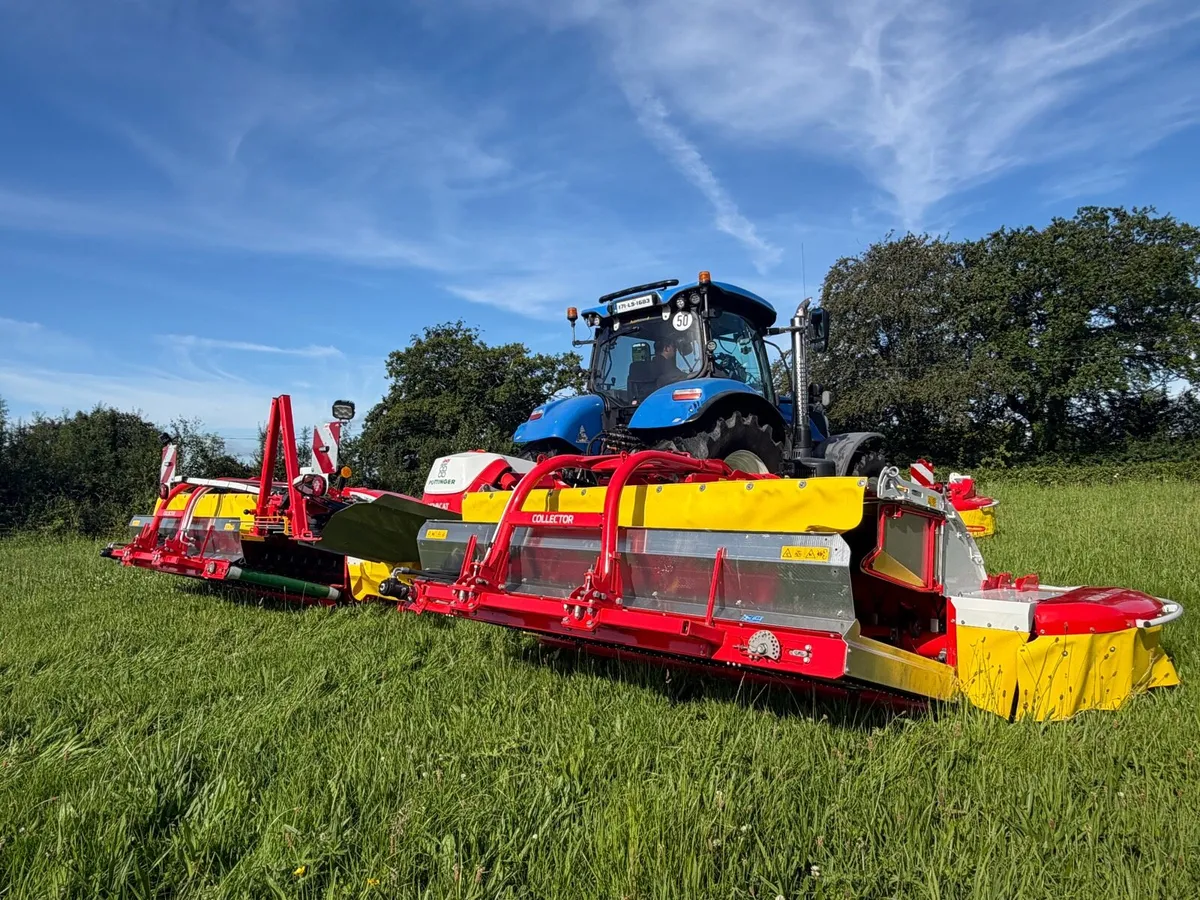 Pottinger V10000 Butterfly Mower - Image 4