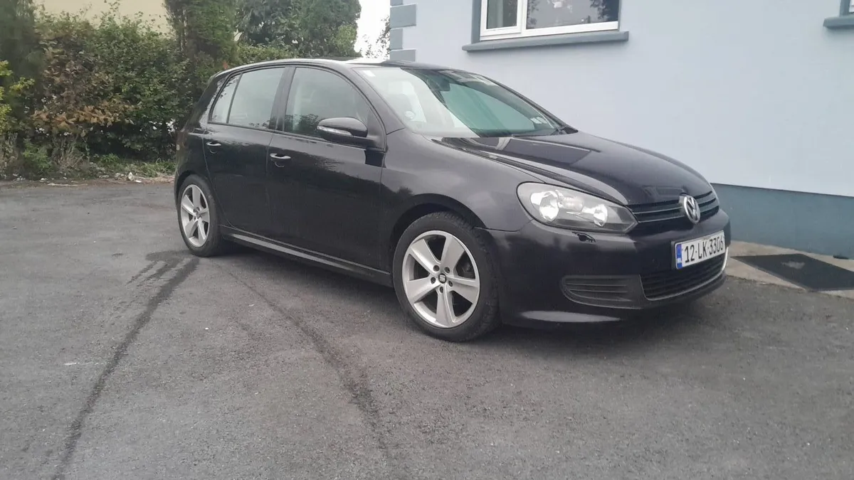 2012 vw golf 1m6 bluemotion - Image 1