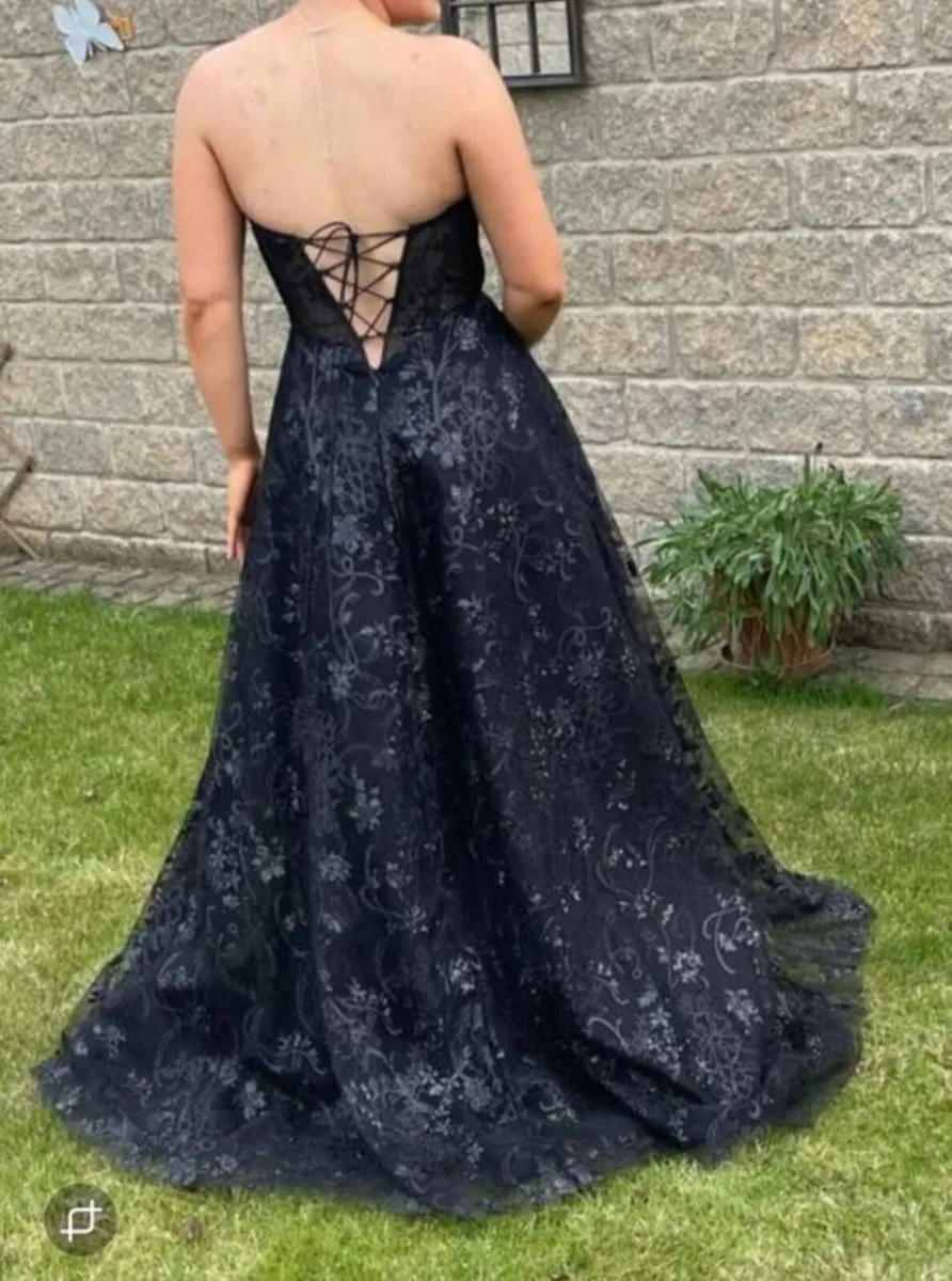 Debs dress - Image 2
