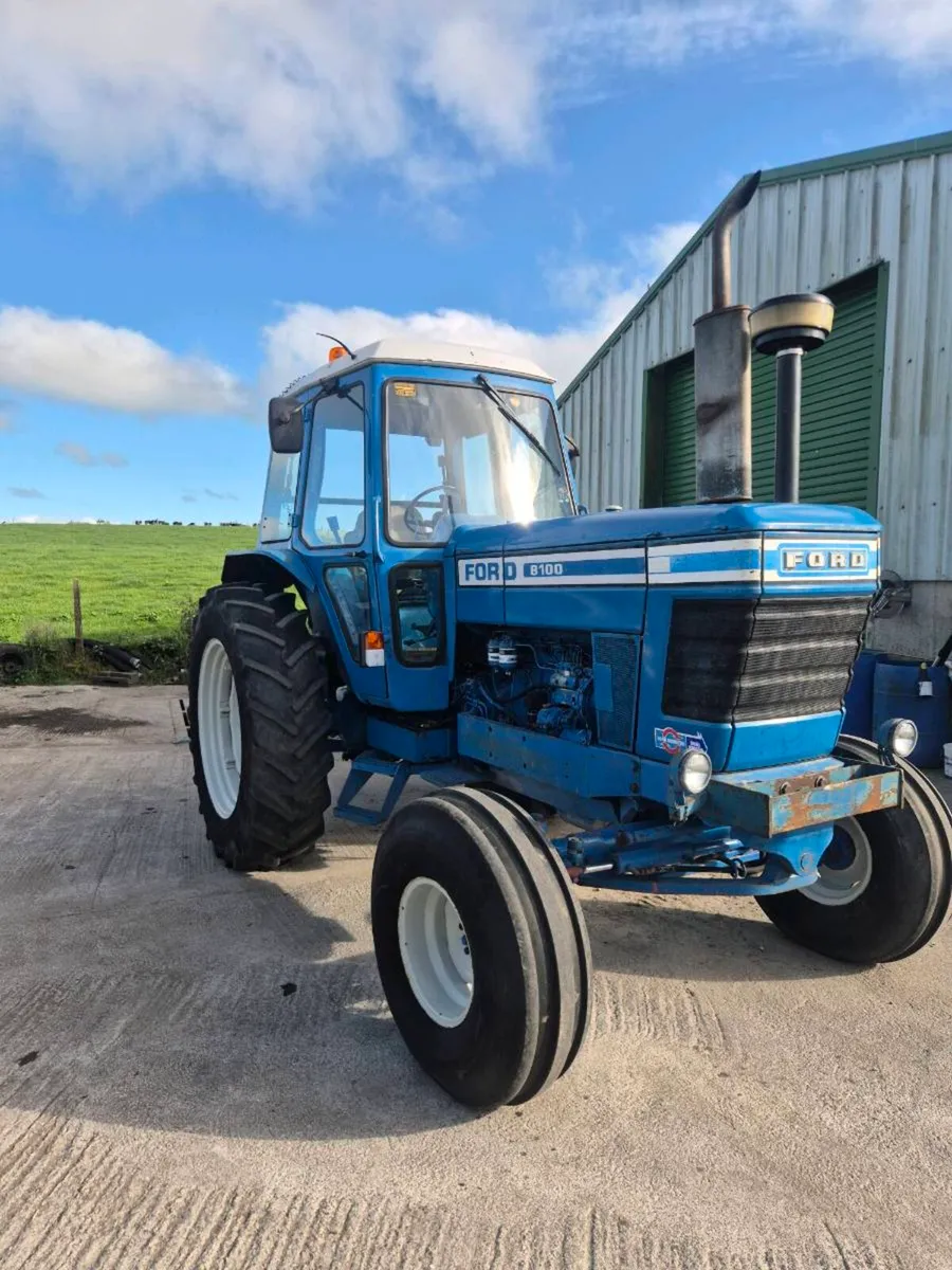 Ford 8100 - Image 1