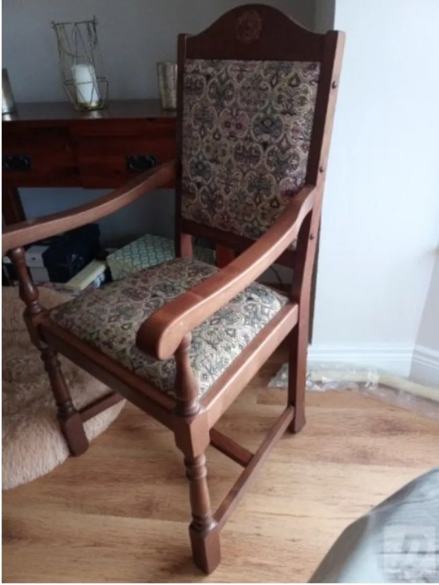 Lancaster Table & Chairs - Image 1