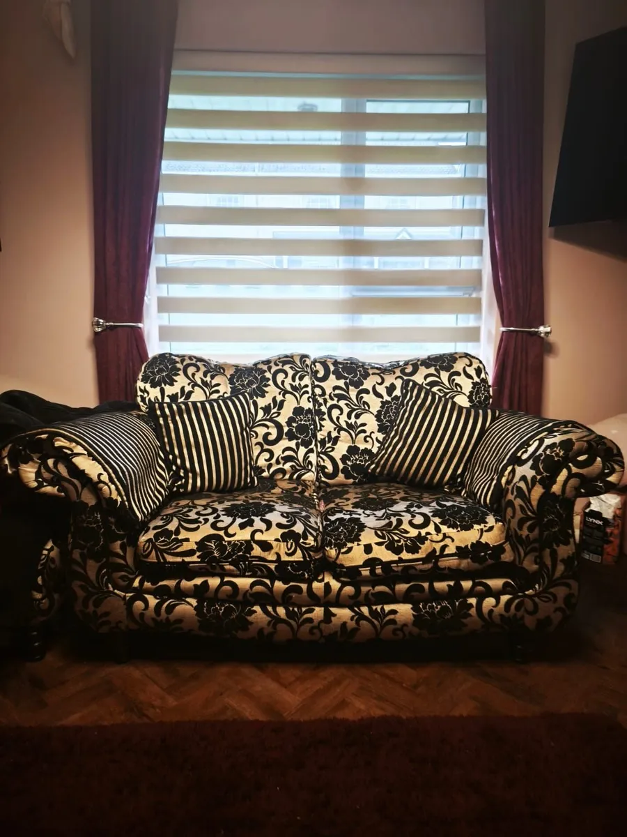 Couch's & Foot stool - Image 1
