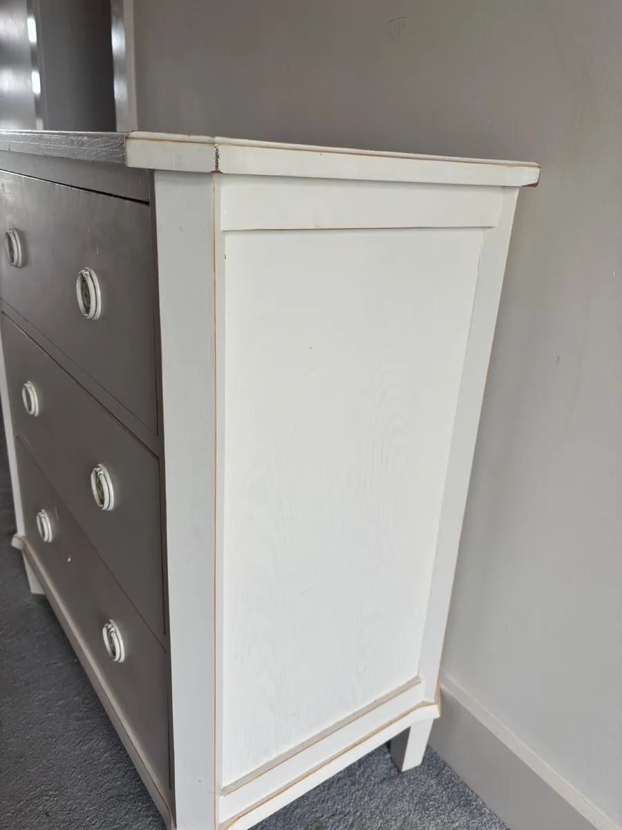 Laura Ashley Chest of drawers - Image 2