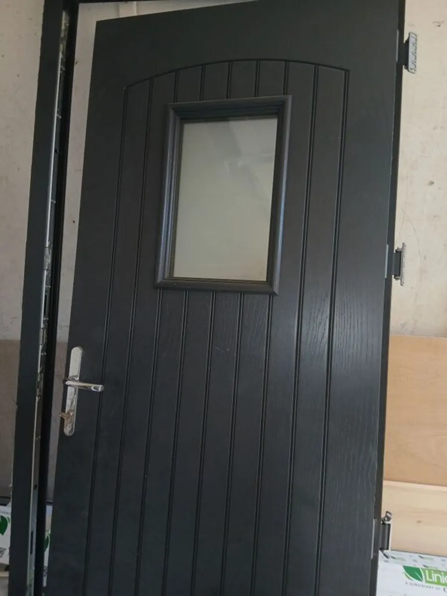 2 palladio composite doors - Image 4