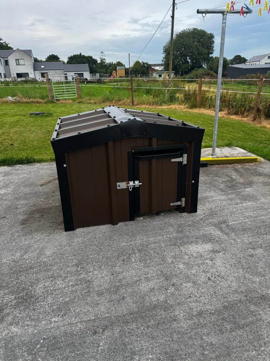 Insulated Dog Kennel - Image 2