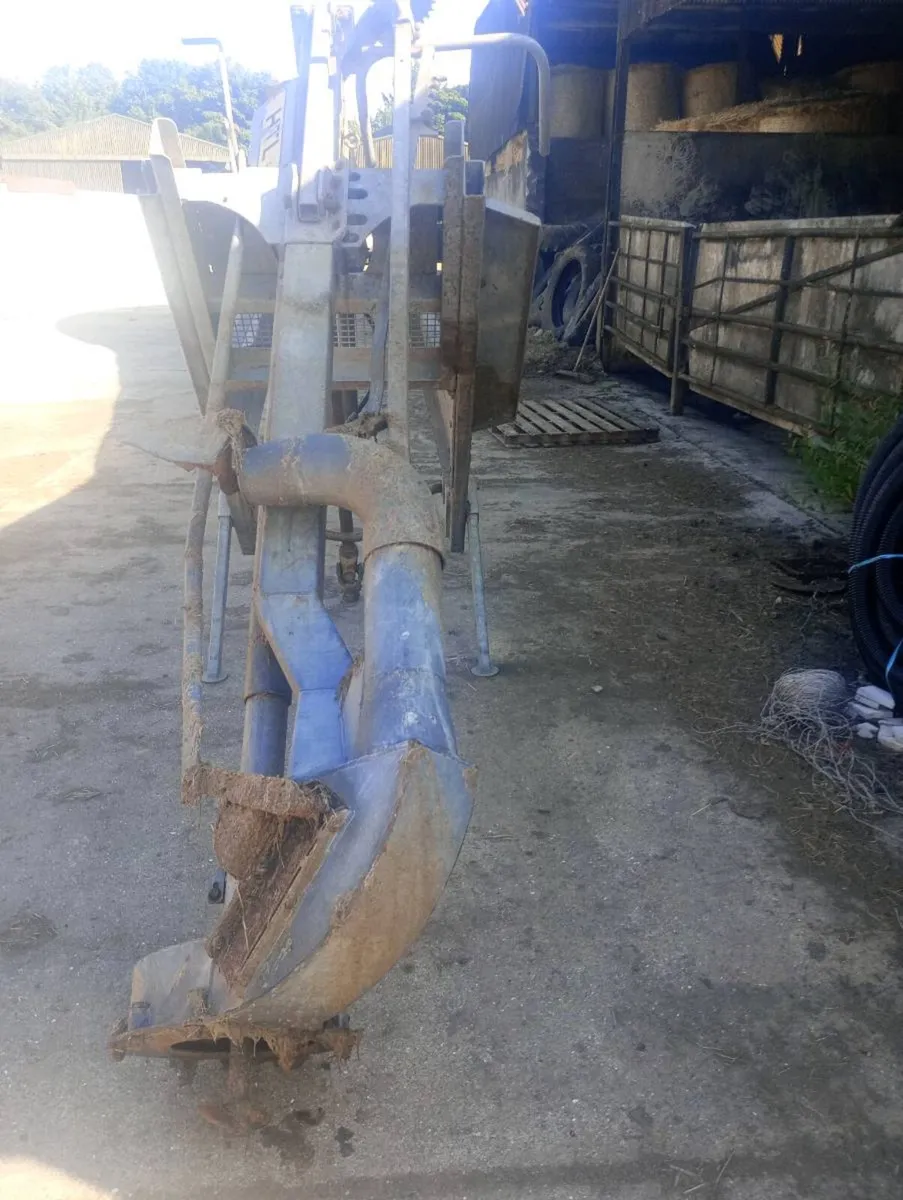 Agitator - Image 1