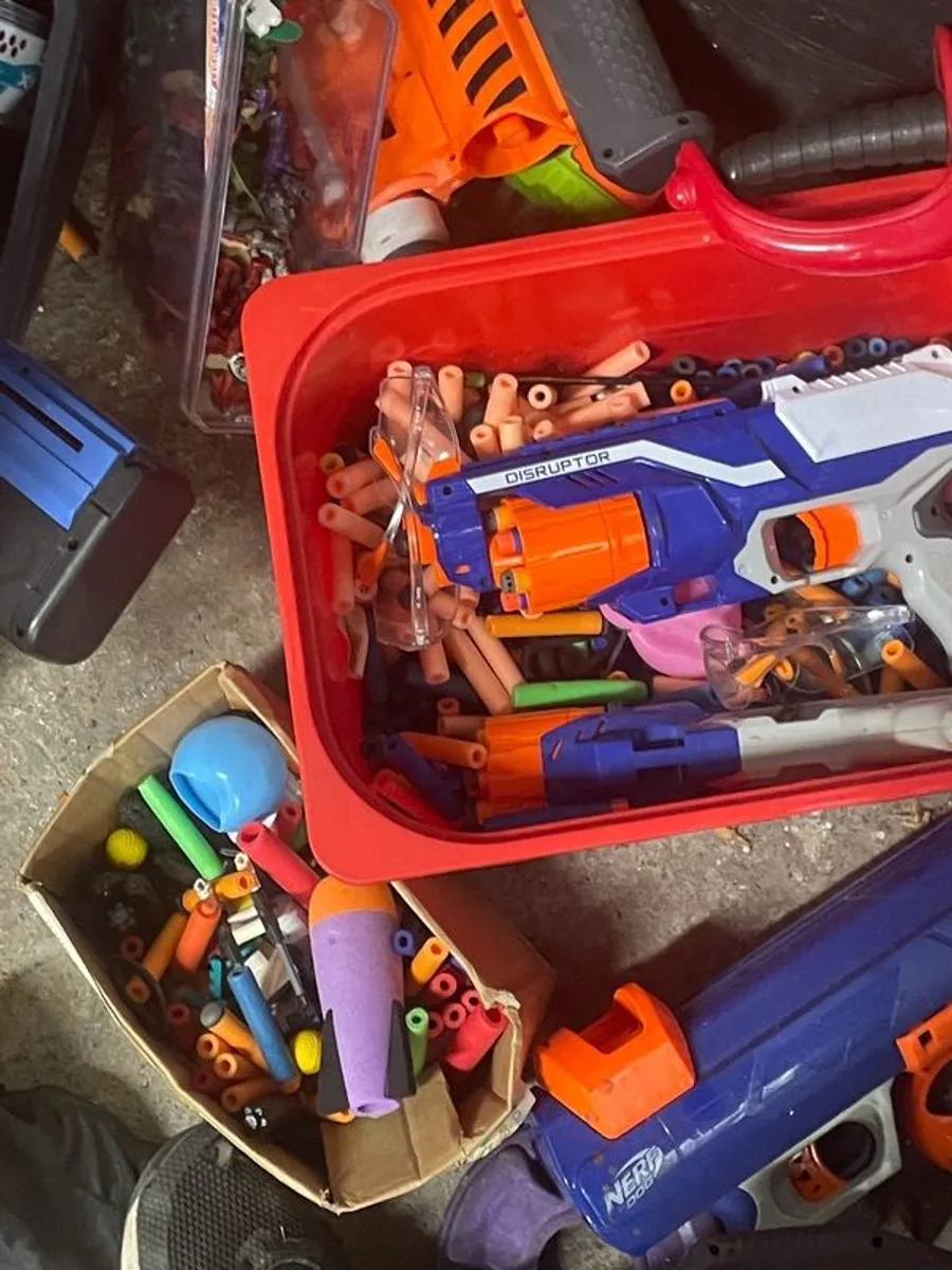 Over 40 nerf guns rare - Image 2