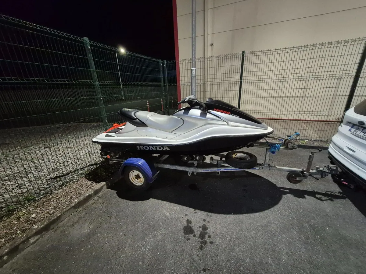 Honda Jetski - Image 1