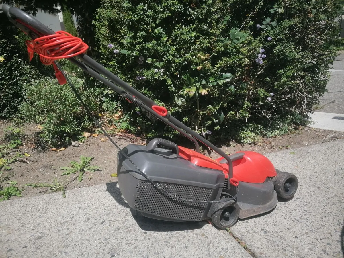 Flymo Lawnmower - Image 2