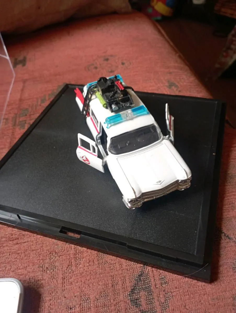 JAVDA GHOSTBUSTERS ECTO {11958} CADILLAS AMBULANCE - Image 1
