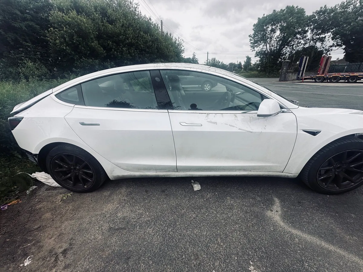 Tesla parts - Image 1