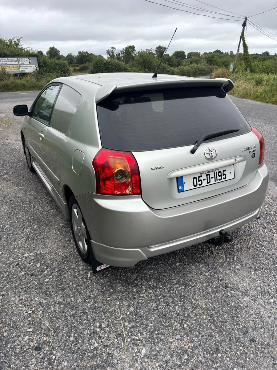 Toyota Corolla Van - Image 3
