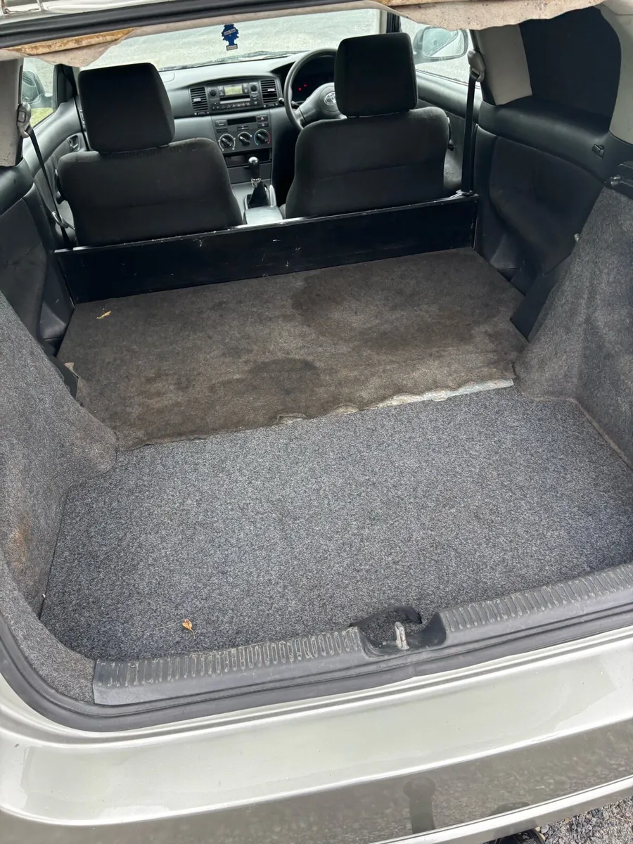 Toyota Corolla Van - Image 4