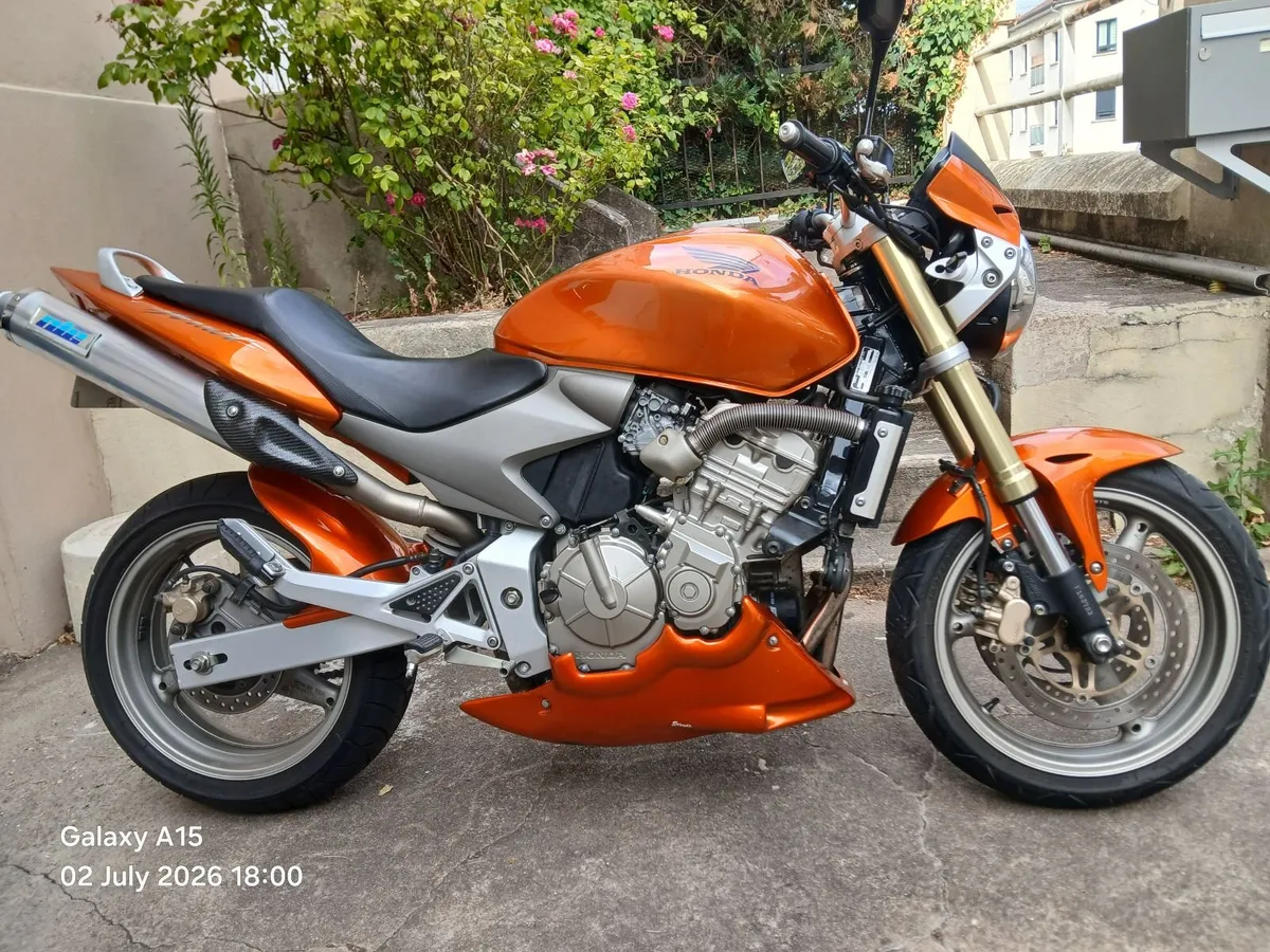 Honda CB600 Hornet mint! Low kms - Image 4