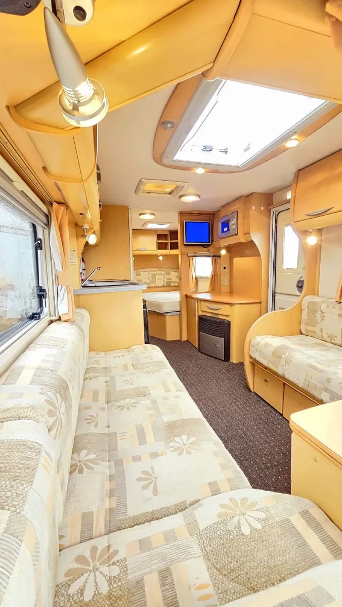 2008 Bailey Senator Series 6 Wyoming – High Spec - Image 3