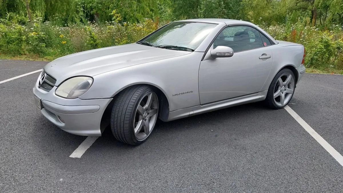 Mercedes-Benz SLK 2001 - Image 2