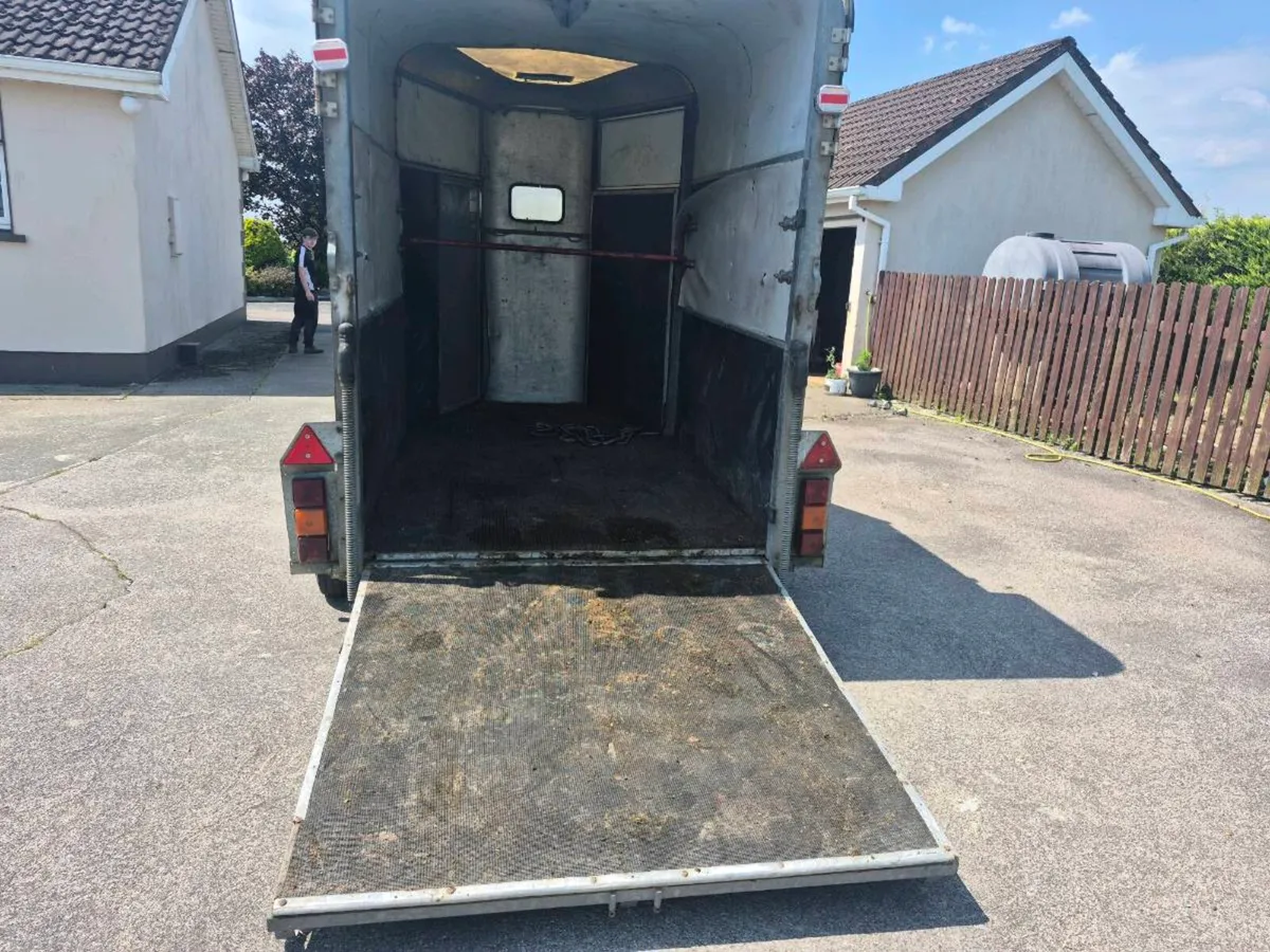 Horse Box - Image 3