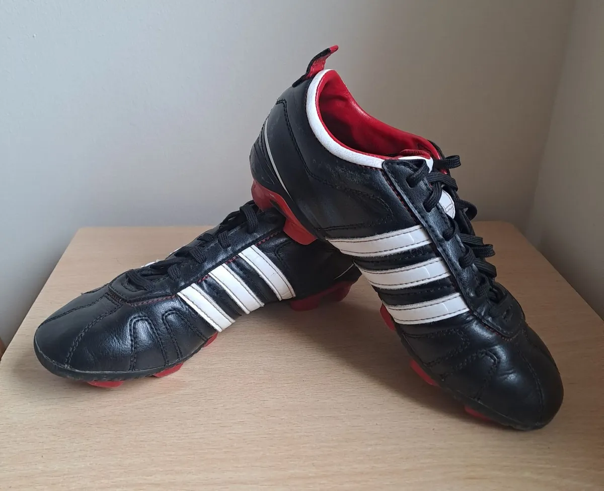 Football shoes - Image 3