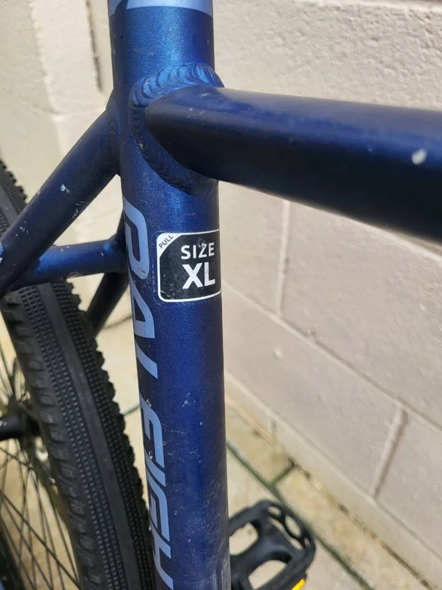 Raleigh Strada 2 Hybrid Bike XL - Image 4