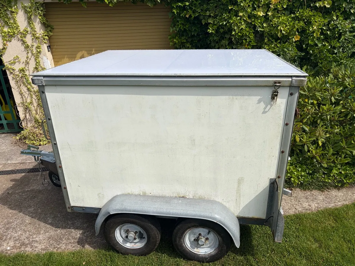 CAMPING TRAILER TOOLS TRAILER MOBILE WORKSHOP - Image 2