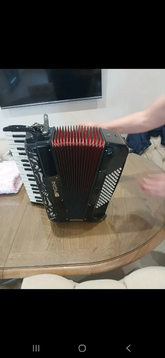 Pigini accordion P36 72 bass - Image 3
