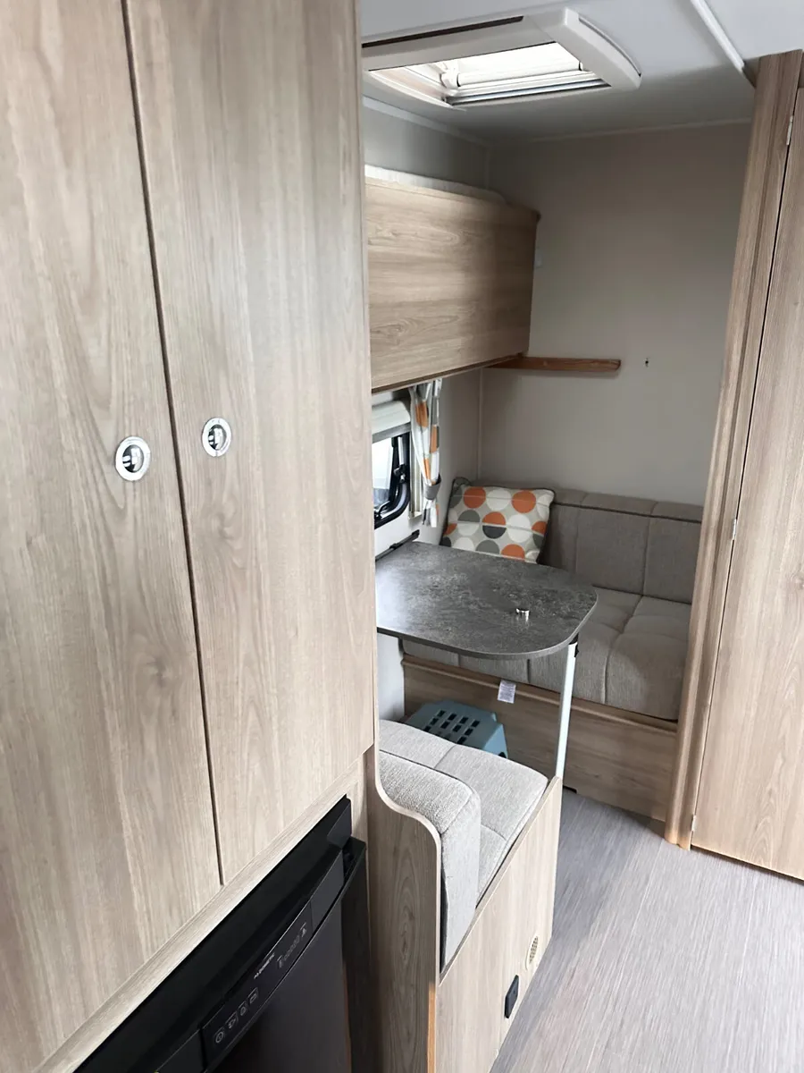 ✨2018 ELDDIS XPLORE 304 4 BERTH✨ - Image 4