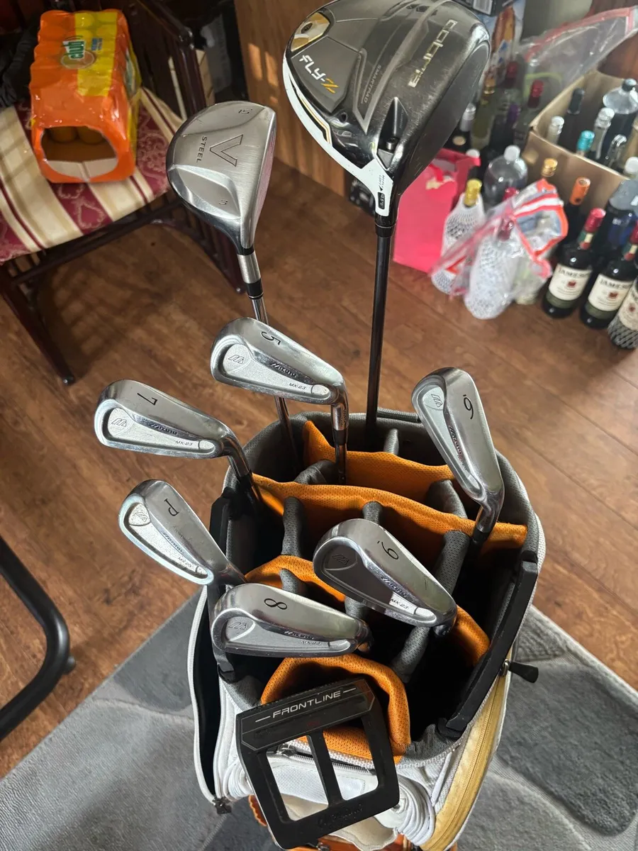 Golf clubs - Image 1