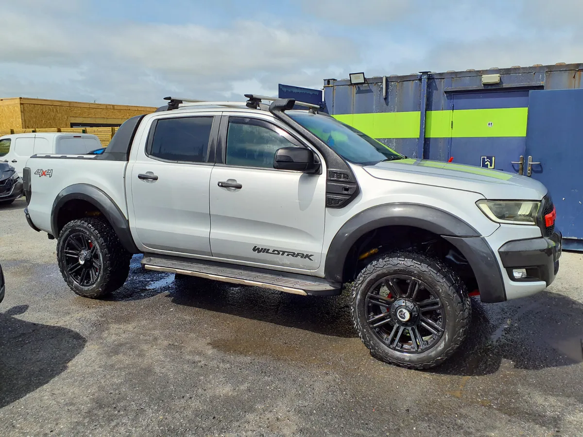 Ford Ranger 3.2 Automatic Wildtrack 2017 - Image 3