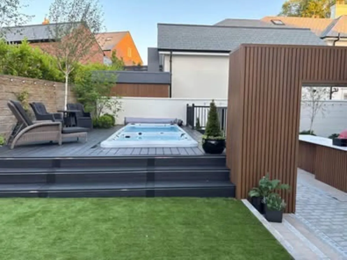 Swim Spa and Integrated Hot Tub - Image 3