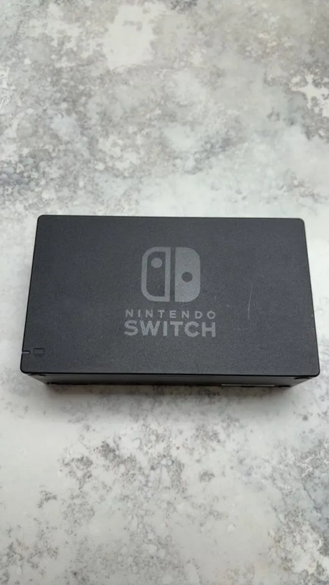 Nintendo Switch - Image 3