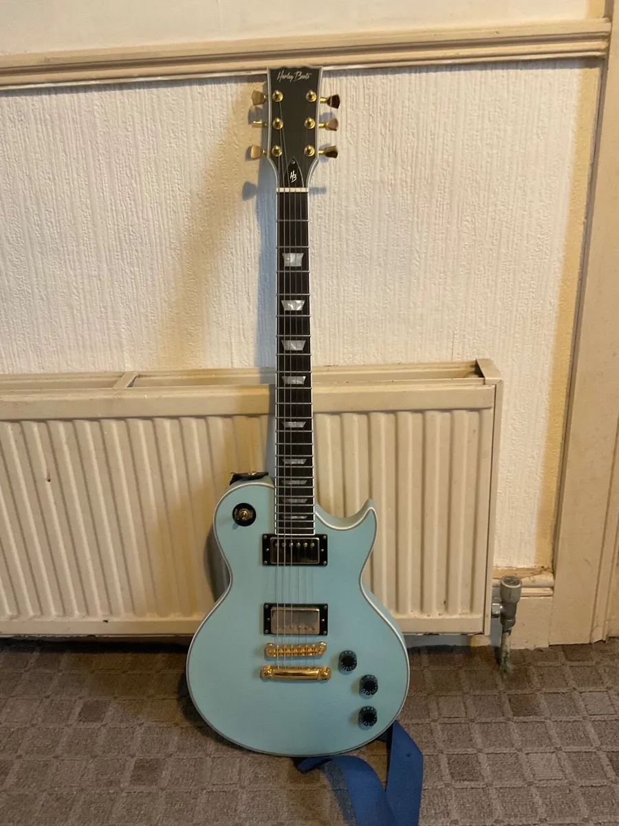 Electric guitars - Image 3