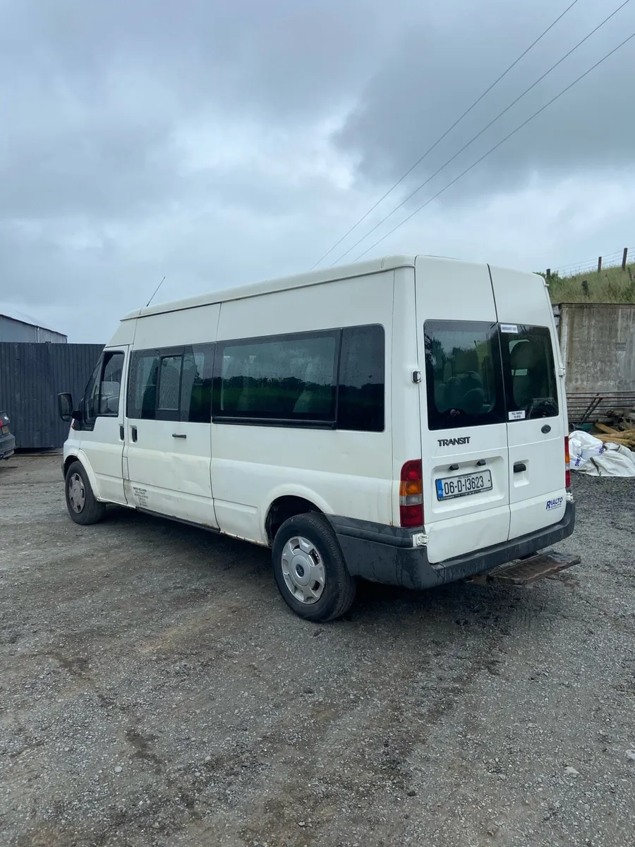 Ford transit minibus - Image 3