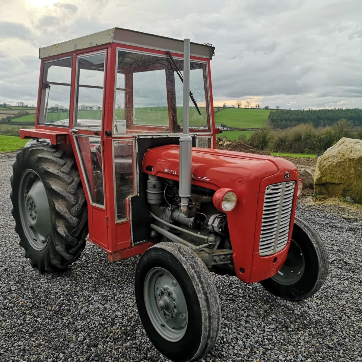Massey Ferguson 35 - Image 1