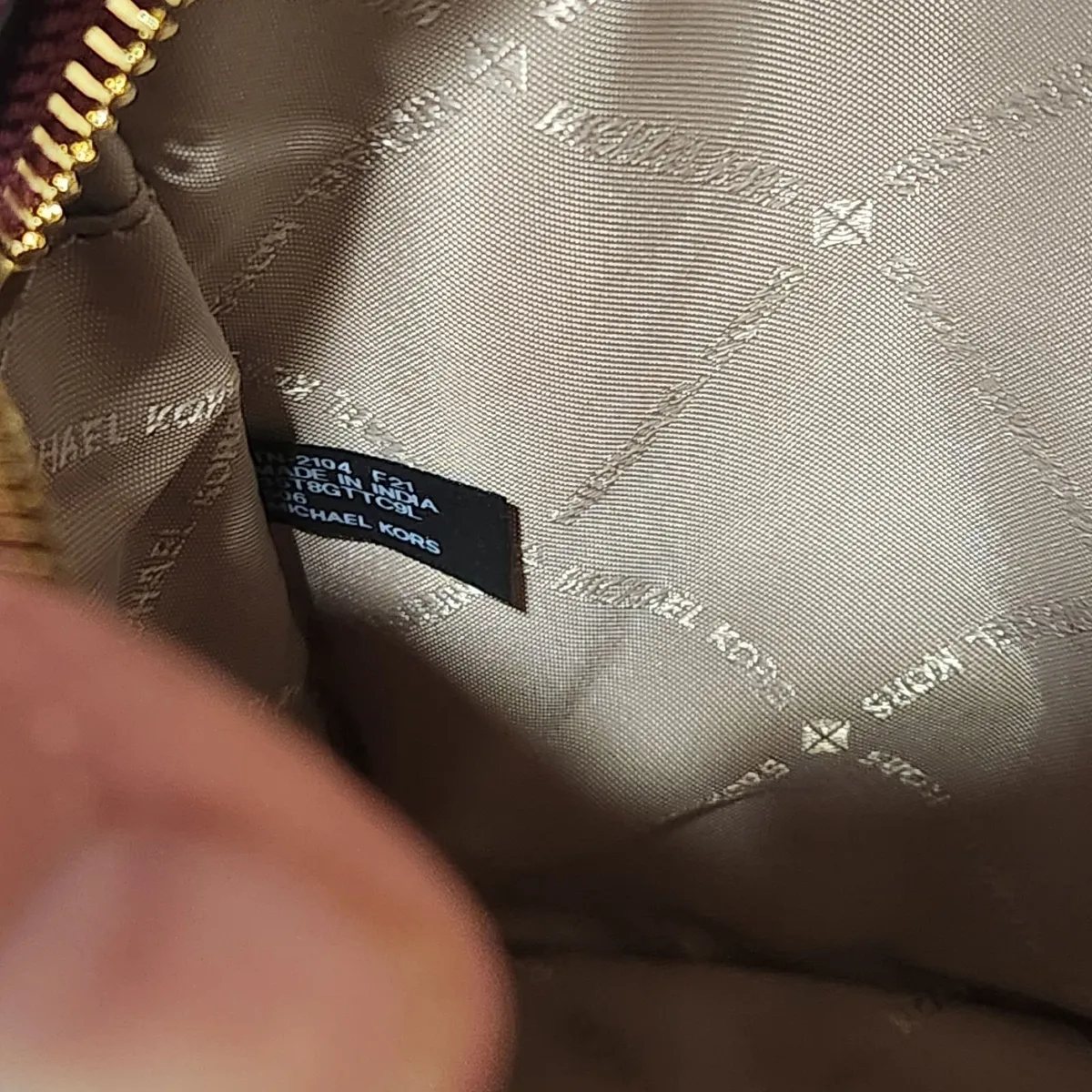 Michael kors crossbody bag (new) - Image 2